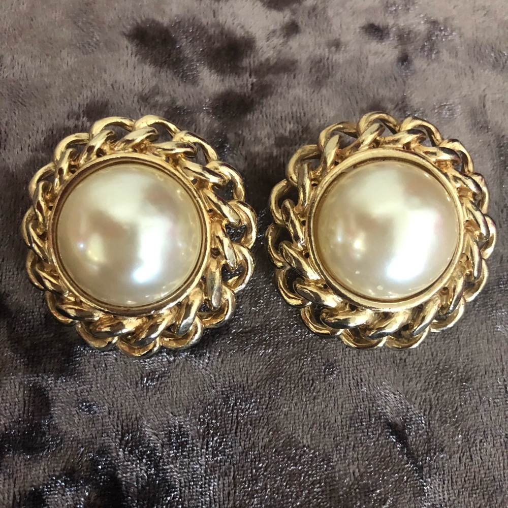 Vintage Gay Boyer Pearl Earrings